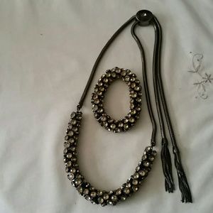 Chicos Necklace Set